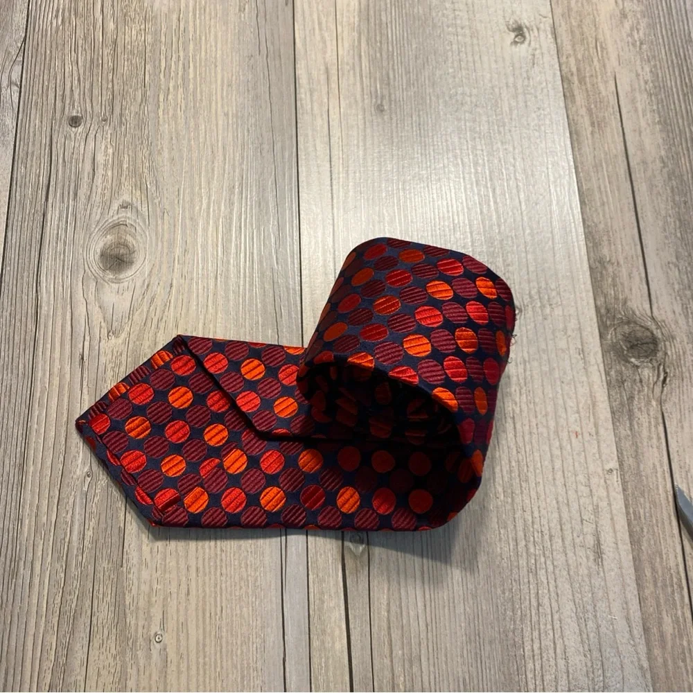 JOS. A. BANK Signature Collection Mens Big Polka Dots Tie Popping Color  Italy